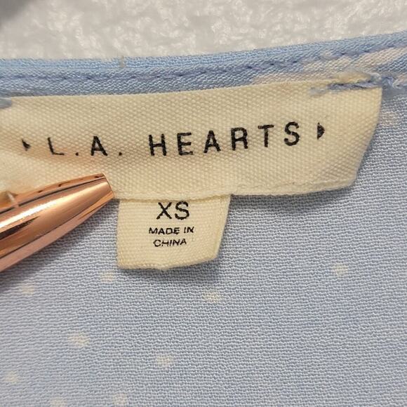 LA Hearts Wrap Crop Flutter Sleeve Ditzy Blue XS 488 - Picture 4 of 10